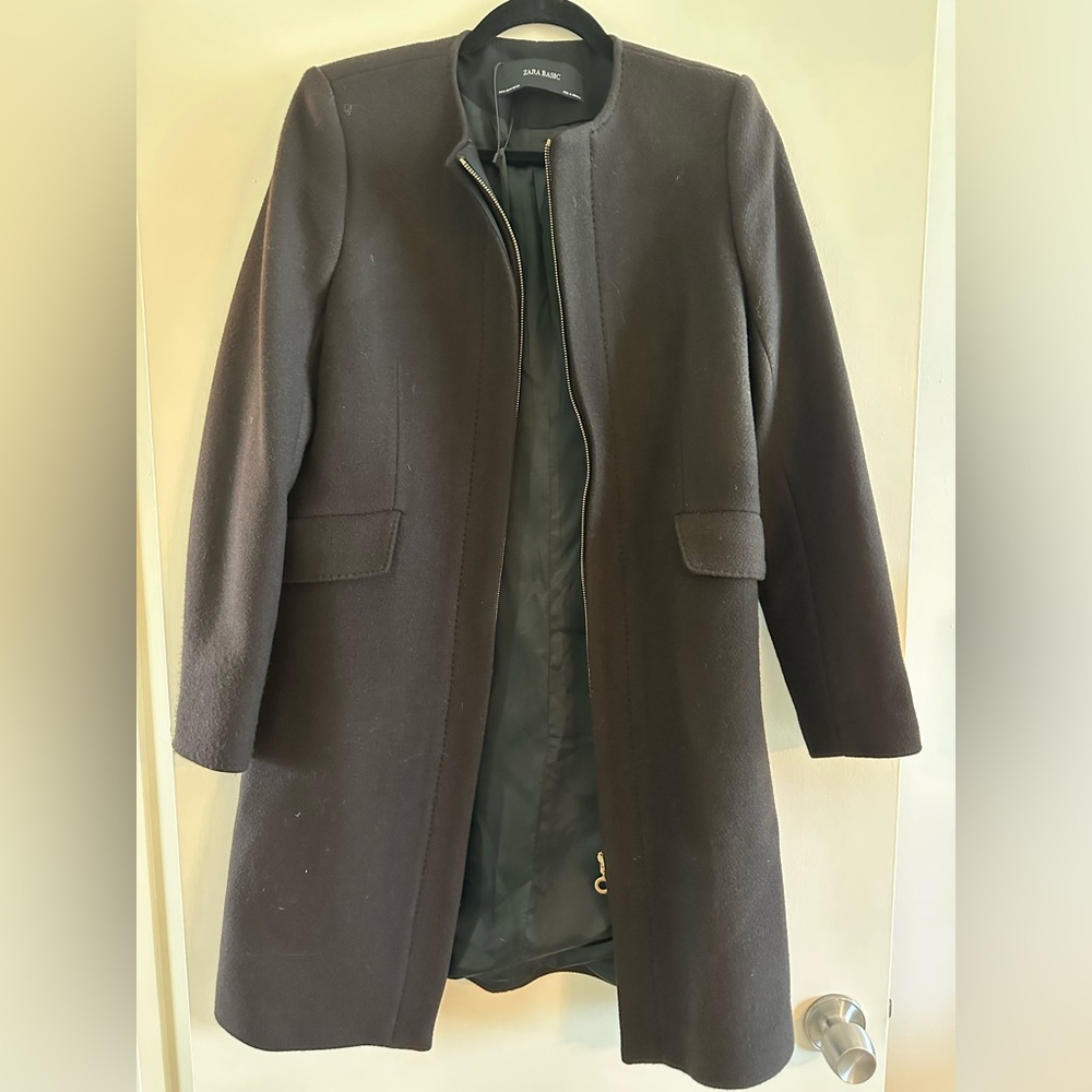 Zara coat never worn